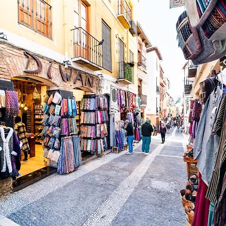 Apartamento Las Mil Y Una Noches グラナダ エクステリア 写真