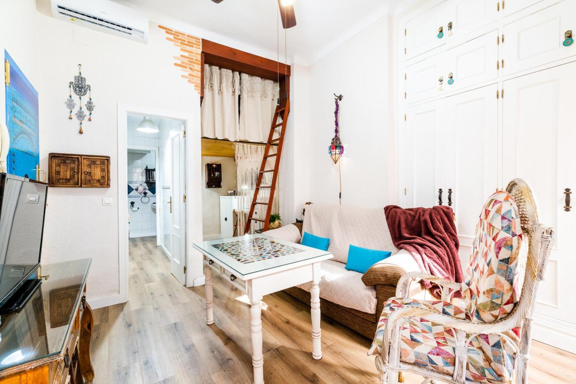 Apartamento Las Mil Y Una Noches グラナダ エクステリア 写真